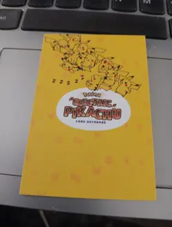Luigi Pikachu Gold Ice Holo Electric Pikachu Database Pokemon Peru - Image 2