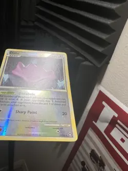 Pokemon TCG Ditto Triumphant 17/102 Reverse Holo Rare LP Condition - Image 3