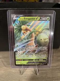 Alolan Exeggutor V 005/078 Pokemon GO Holo NM Pokemon Card - Image 1