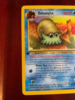 Pokemon TCG Omanyte Fossil 52 Regular 1st Edition Common - Image 2