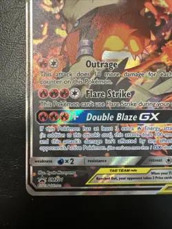 Pokemon Sun & Moon Promo Ultra Rare Reshiram & Charizard GX SM201 - Image 4