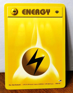 POKEMON ELECTRIC ENERGY 130/132 1ST EDITION GYM HEROES LIGHTNING ENERGY LP - Image 1