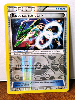 POKEMON RAYQUAZA SPIRIT LINK 87/108 REVERSE HOLO TRAINER ROARING SKIES LP - Image 1