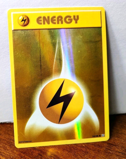 POKEMON ELECTRIC ENERGY 94/108 REVERSE HOLO EVOLUTIONS LIGHTNING ENERGY MP-HP - Image 1