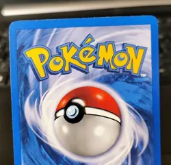 POKEMON THE ROCKET'S TRAINING GYM 104/132 RARE TRAINER GYM HEROES LP-NM - Image 3