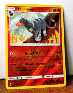 POKEMON HOUNDOOM 46/214 REVERSE HOLO RARE LOST THUNDER LP - Image 1