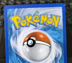 POKEMON MEW 32/68 REVERSE HOLO RARE HIDDEN FATES LP-NM - Image 3