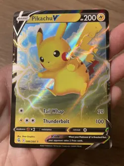 Pokemon TCG Pikachu V 086/264 Fusion Strike Ultra Rare 2021 - Image 3