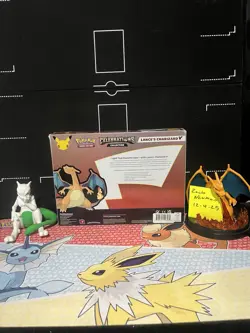 Pokemon TCG: Celebrations Collection Box Lance's Charizard V Box Sealed - Image 2