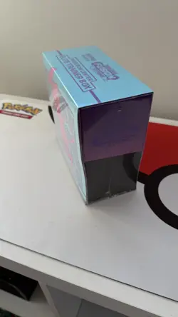 Fusion Strike Pokemon Center Sword & Shield Elite Trainer Box ETB Sealed - Image 3