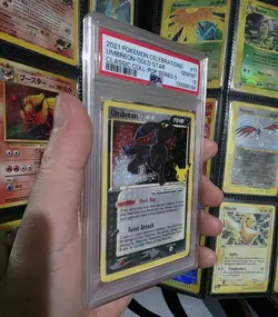 PSA 10 Umbreon Gold Star 17/17 Celebrations Holo Graded Pokemon Card - Image 4
