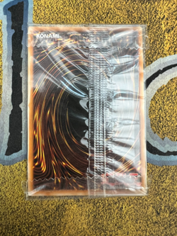 Yugioh SEALED Elemental Hero Absolute Zero BLC1-EN004 Secret Rare Limited!! - Image 2