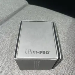 Pokemon TCG Mewtwo Premium Alcove Flip Box 2020 Ultra Pro Deck Box USED - Image 4