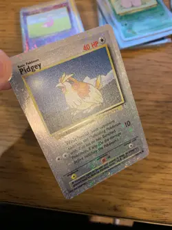 Pidgey (85/110) Reverse Holo Legendary Collection Pokemon Card! FAST P&P! - Image 4