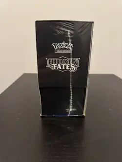 Pokemon TCG - Hidden Fates Elite Trainer Box ETB Factory Sealed / New 820650804731 - Image 4