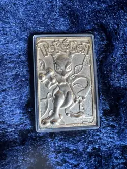 1999 BK 23k Gold Plated Mewtwo Pokemon Card! In original plastic casing - Image 2
