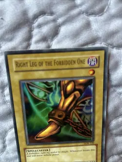 Right Leg of the Forbidden One Yu-Gi-Oh! TCG.Normal Monster Dark Level 1 - Image 4