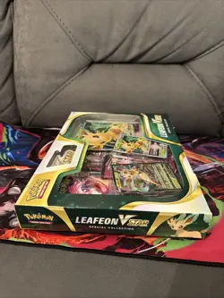 2022 POKEMON LEAFEON VSTAR SPECIAL COLLECTION BOX SET SEALED - Image 5