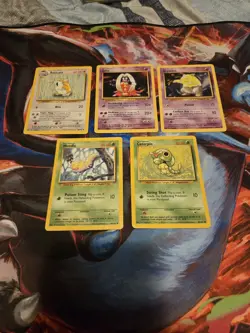 Card Vintage Pokemon Lot - WOTC Era Commons & Uncommons - Image 1