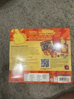 Pokemon TCG: Sword & Shield-Vivid Voltage Elite Trainer Box (133 Cards) 820650807688 - Image 2