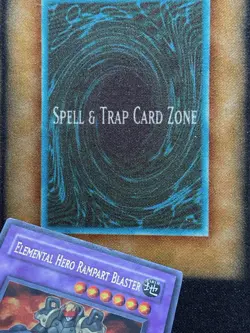 Yugioh Elemental Hero Rampart Blaster EEN-EN033 Ultra Rare LP - Image 2