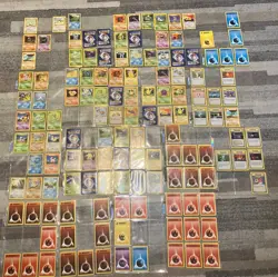 LOT OF 20 PLASTIC SLEEVES OF 1999 POKEMON CARDS GREAT PROTECTED CONDITION - Image 1