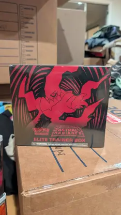 Pokemon TCG Sword & Shield Astral Radiance Elite Trainer Box - 8 Packs 820650850394 - Image 1