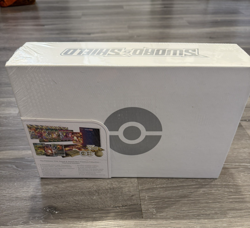 Pokemon TCG Sword and Shield Ultra Premium Collection Charizard Box 820650871115 - Image 2
