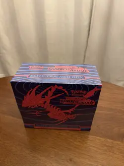 Pokemon TCG: Sword & Shield Darkness Ablaze Elite Trainer Box New/Sealed - Image 4