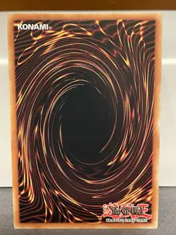 Lyla, Lightsworn Sorceress - LODT-EN019 - Ultra Rare - Unlimited Edition - NM - Image 2