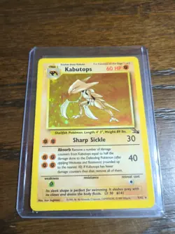 Pokemon TCG Kabutops Holo Rare Fossil, 9/62, Lightly Played - Image 1