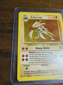 Pokemon TCG Kabutops Holo Rare Fossil, 9/62, Lightly Played - Image 3