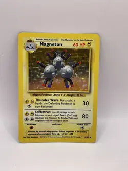 Pokemon TCG Magneton Base Set 9/102 Holo Unlimited Holo Rare LP - Image 1