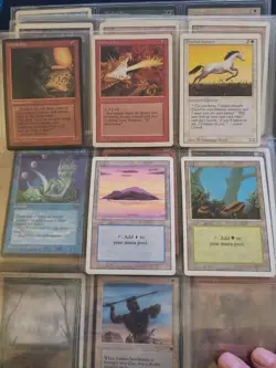 Vintage MTG Card Lot - Fallen Empires, Ice Age, Homelands Era 1993 1994 - Image 1