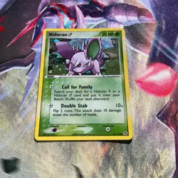 Nidoran ~ 71/112 ~ Reverse Holo ~ EX FIRERED LEAFGREEN ~ HEAVY PLAY ~ Pokemon - Image 1