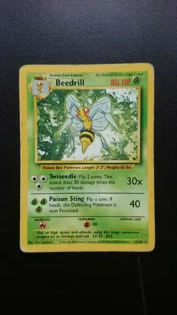 Beedrill 17/102 Rare Non Holo Base Set Pokemon Card - Image 1