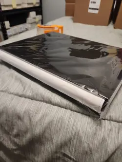 Vault X White Edition 9 Pocket Exo-Tec Zip Binder - 360 Cards - New - Image 3