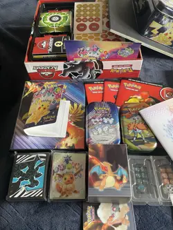 Pokemon Mega Lot 4500+ cards Holo's Reverse Holo Promo Rare Common Memorabilia - Image 3