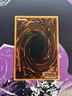 Yugioh Dark Magician SDY-006 Ultra Rare Unlimited NM - Image 2