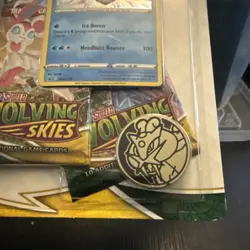 Pokemon Trading Card Game: Sword and Shield - Evolving Skies Three Booster Packs 820650808814 - Image 4