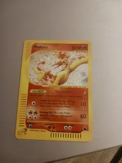 Holographic Moltres Skyridge Holo Rare Pokemon Card Near Mint Condition Rare - Image 1