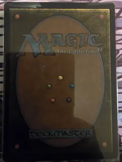 Roaming Throne The Lost Caverns of Ixalan Regular - Image 2