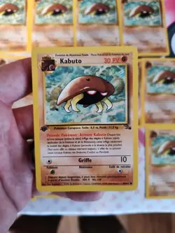 Pokemon Fossil 1st Ed Unlimited Huge 23 Card Kabuto! Most LP 1st Edition French - Image 4