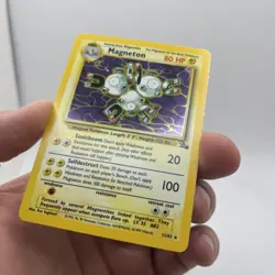 Magneton Pokemon TCG Unlimited Holo Rare Card 11/62 Fossil Set MP - Image 5