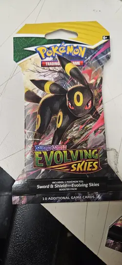 Pokemon TCG - Sword & Shield - Evolving Skies Booster Pack - New Factory Sealed - Image 1