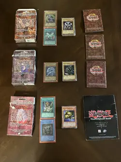 Vintage Yugioh lot STARTER PACK SETS + Dark Magican/Blue-Eyes (and 500 Commons) - Image 3