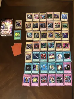Vintage Yugioh lot STARTER PACK SETS + Dark Magican/Blue-Eyes (and 500 Commons) - Image 4