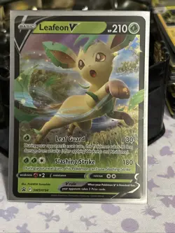 Leafeon V SWSH194 Black Star Promo Ultra Rare Holo Pokemon TCG Card NM Foil - Image 1