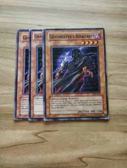 Yu-Gi-Oh! - Gravekeeper's Assailant 3X - Complete Playset - Image 1