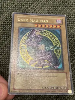 YU-GI-OH! 2002 DARK MAGICIAN 1ST EDITION SDY-006 HP - Image 4